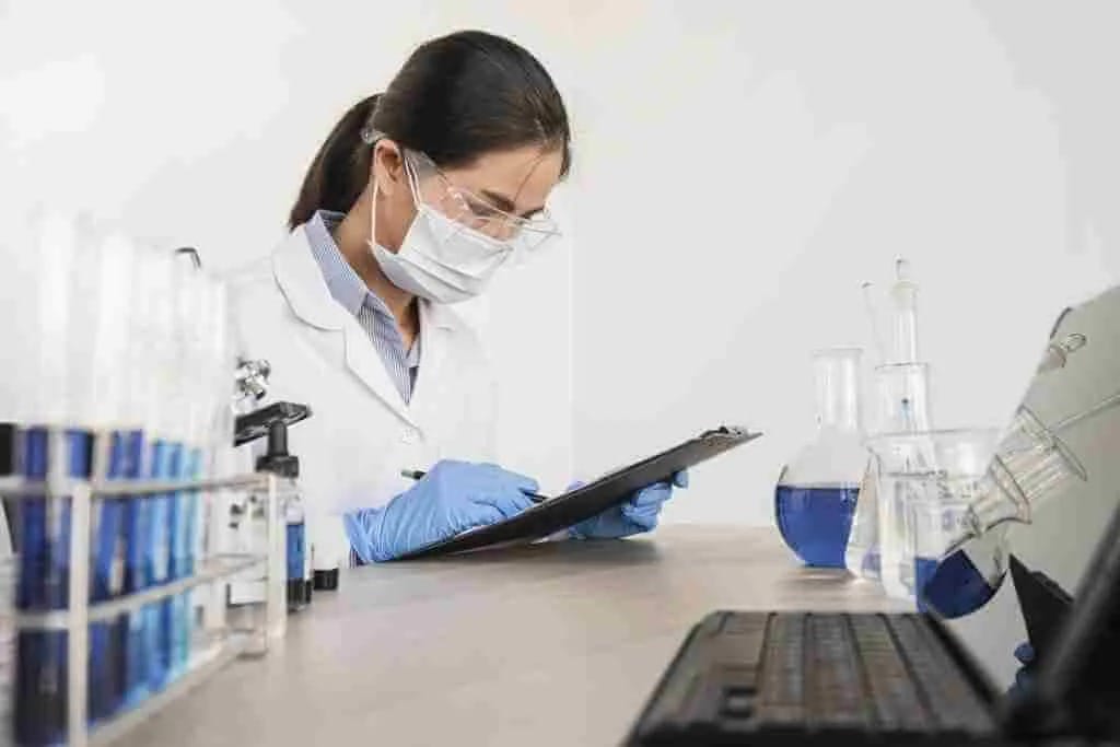 LIMS: Automatisierte Berichte fuer eine bessere Laborkontrolle