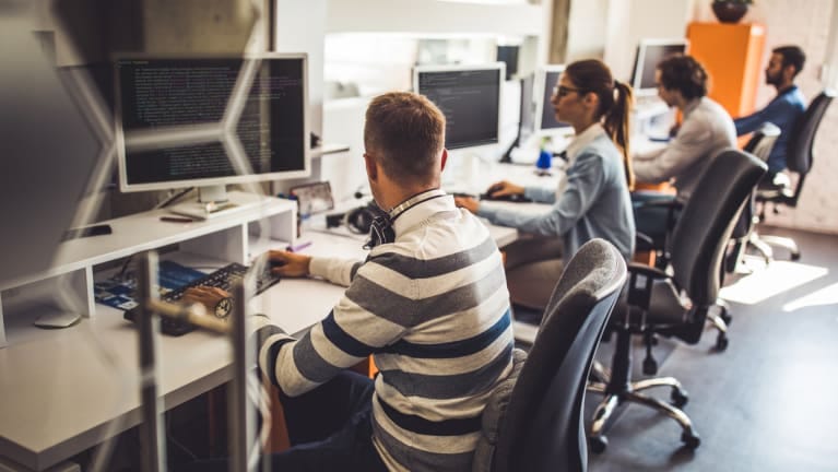 Schulung und Sensibilisierung: Wie man Mitarbeiter auf die PC Überwachungssoftware vorbereitet